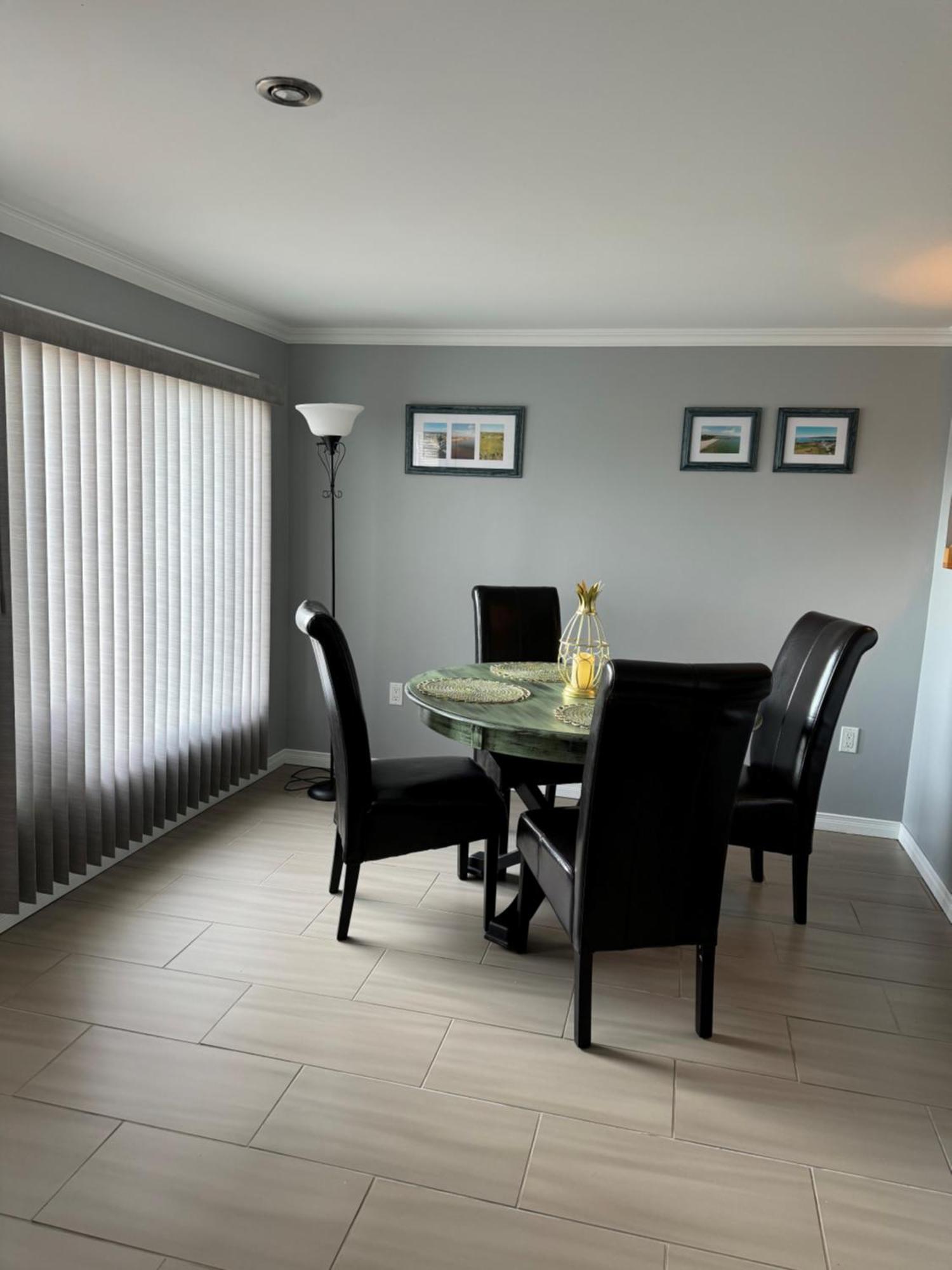 Lazy Dayz Vacation Rental Пиктън Екстериор снимка